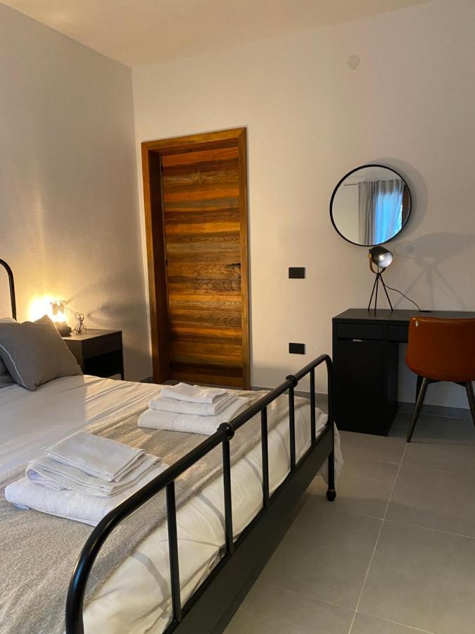 Il Vecchio Casale B&B Sedini Zewnętrze zdjęcie